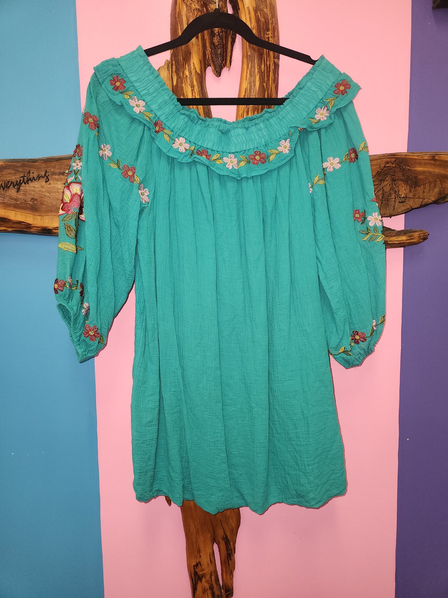 Umgee Embroidered Top Medium