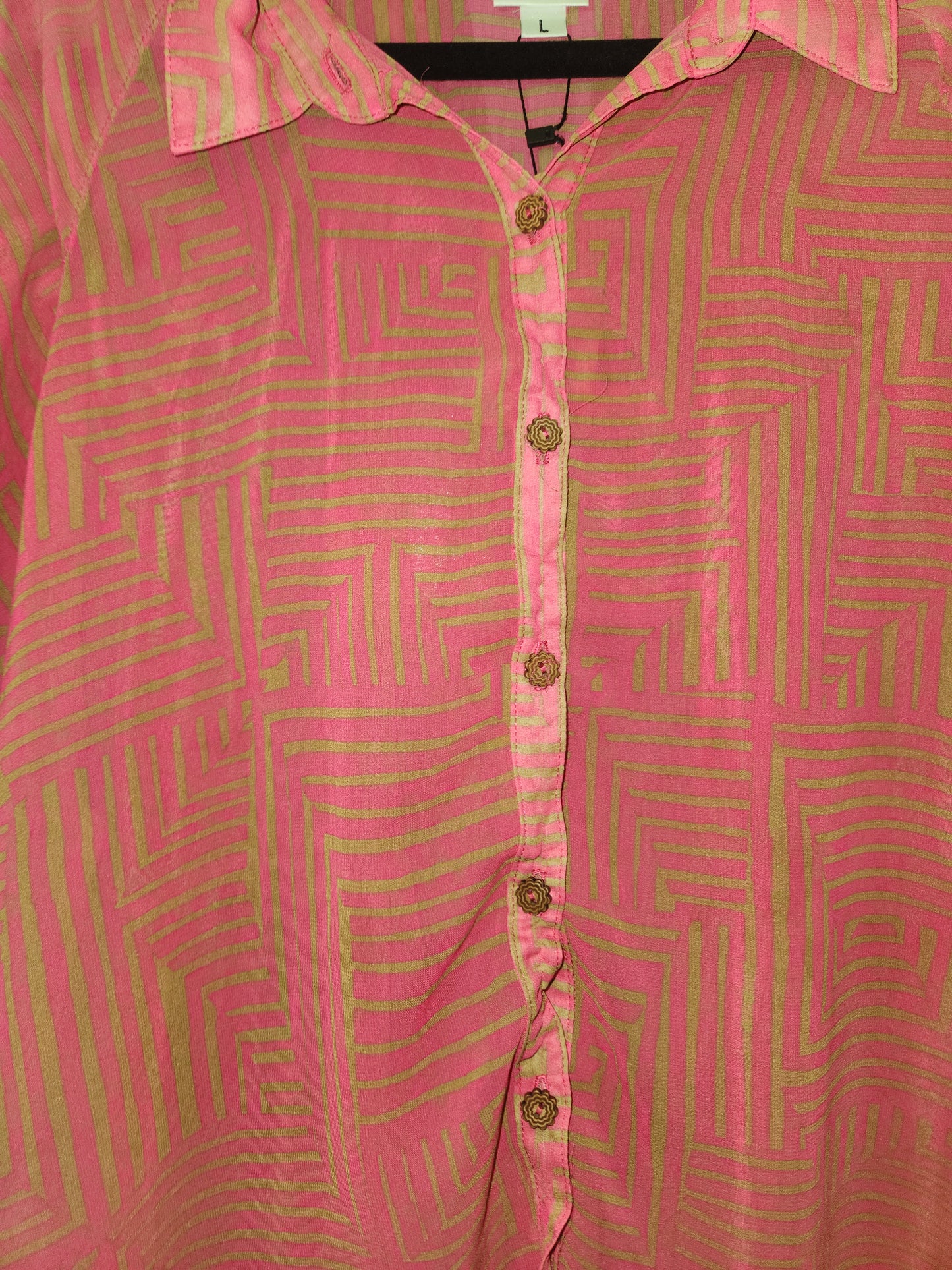 Ivy Jane Sheer Button Down Top Large